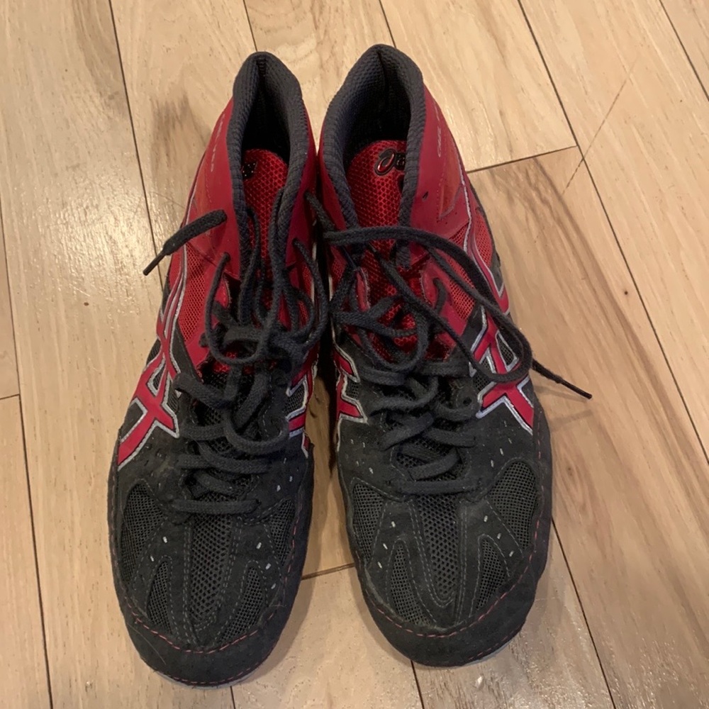 ASICS Wrestling Shoes - Men’s 8.5